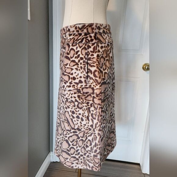NWOTโBCBG Max Azria leopard print skirt - Picture 4 of 10